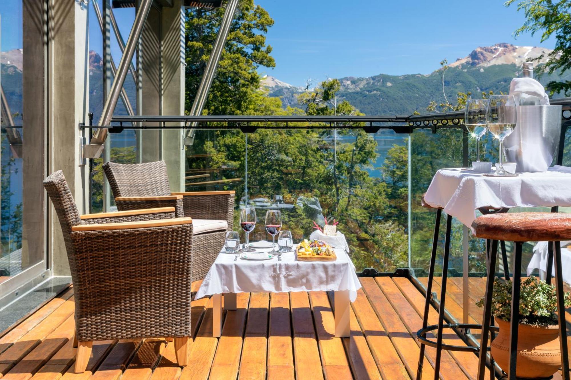 Calfuco Wine Hotel & Spa Puerto Manzano エクステリア 写真