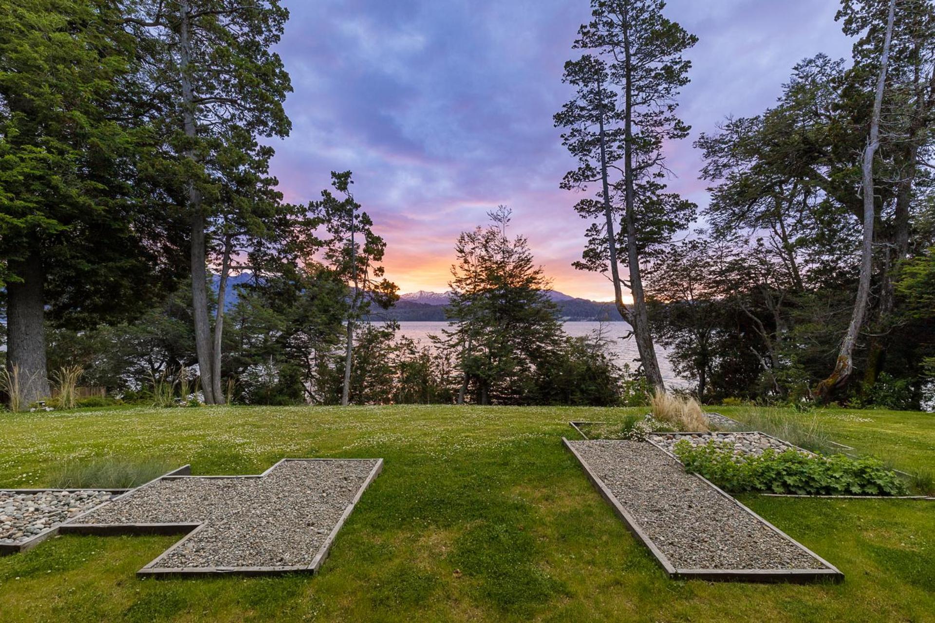 Calfuco Wine Hotel & Spa Puerto Manzano エクステリア 写真