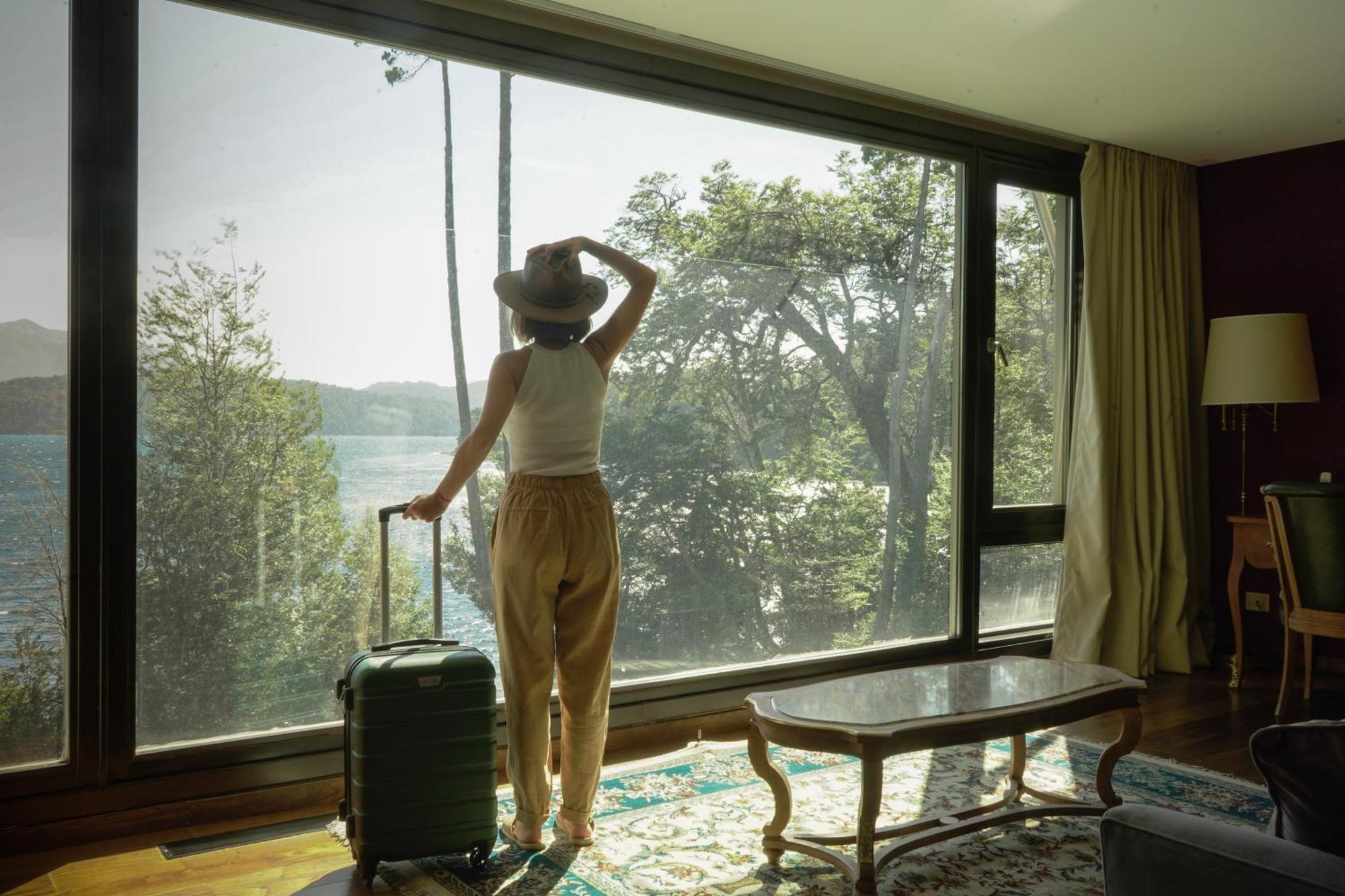 Calfuco Wine Hotel & Spa Puerto Manzano エクステリア 写真