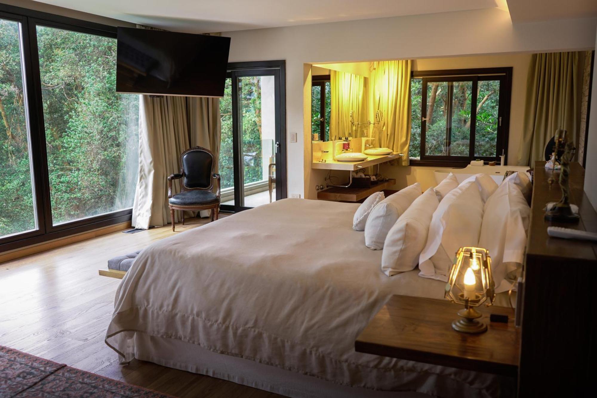 Calfuco Wine Hotel & Spa Puerto Manzano エクステリア 写真