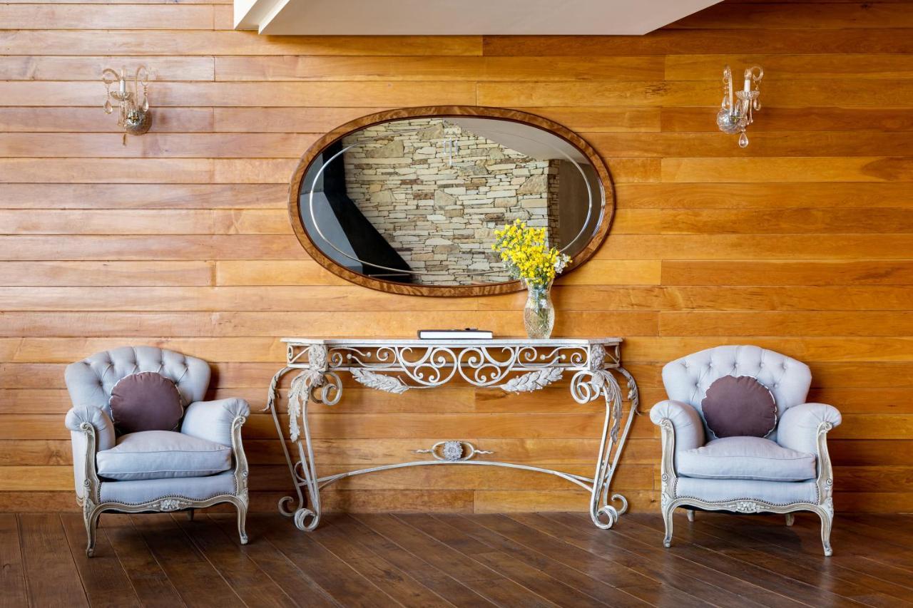 Calfuco Wine Hotel & Spa Puerto Manzano エクステリア 写真